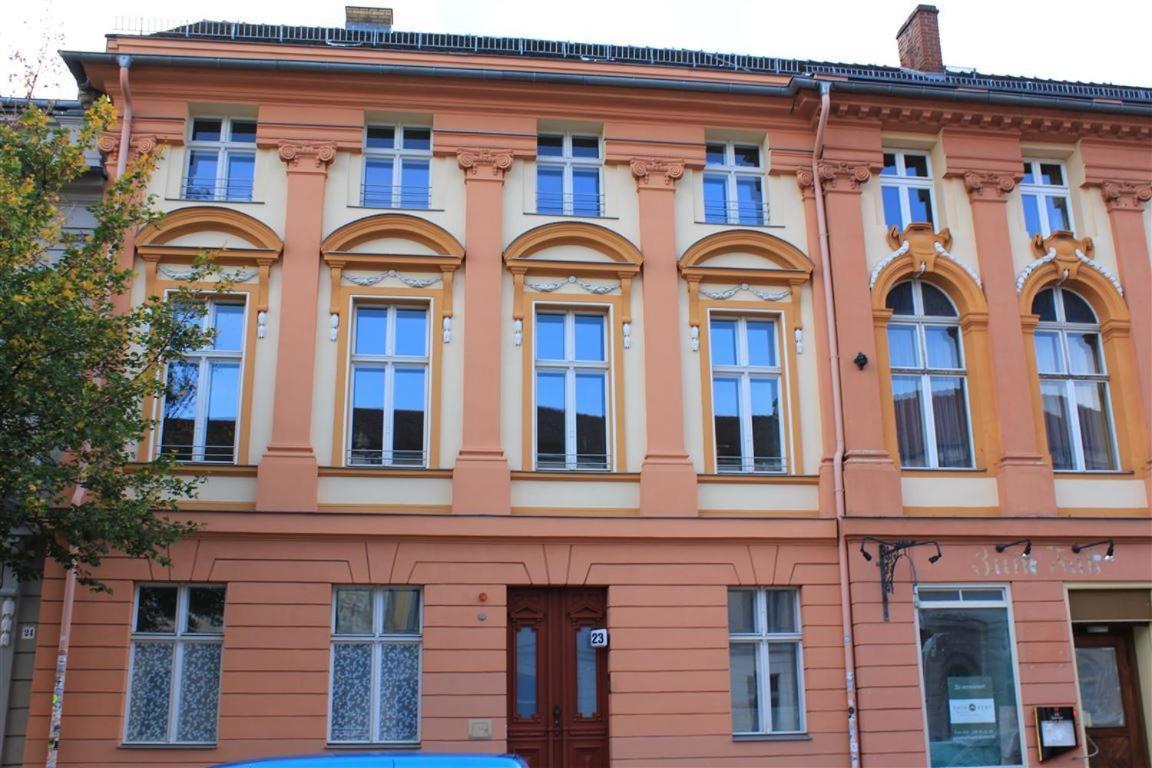 Studio Apartment Im Palais Fleur Blanche Потсдам Экстерьер фото