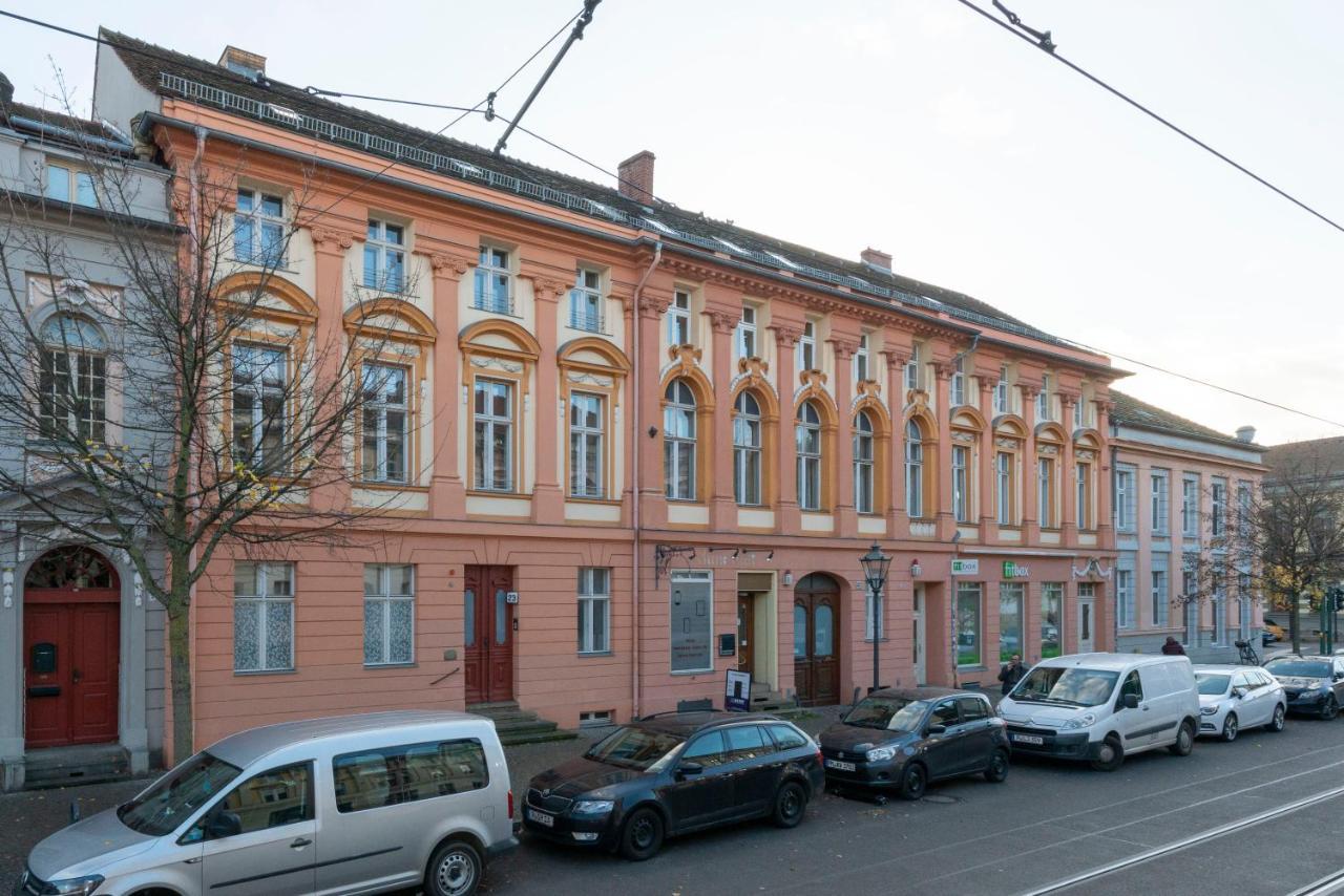Studio Apartment Im Palais Fleur Blanche Потсдам Экстерьер фото