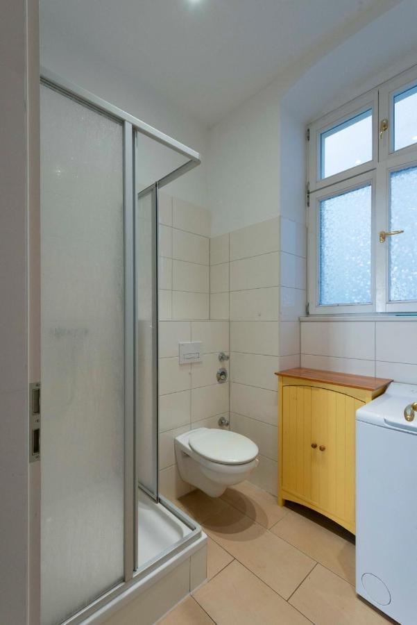 Studio Apartment Im Palais Fleur Blanche Потсдам Экстерьер фото