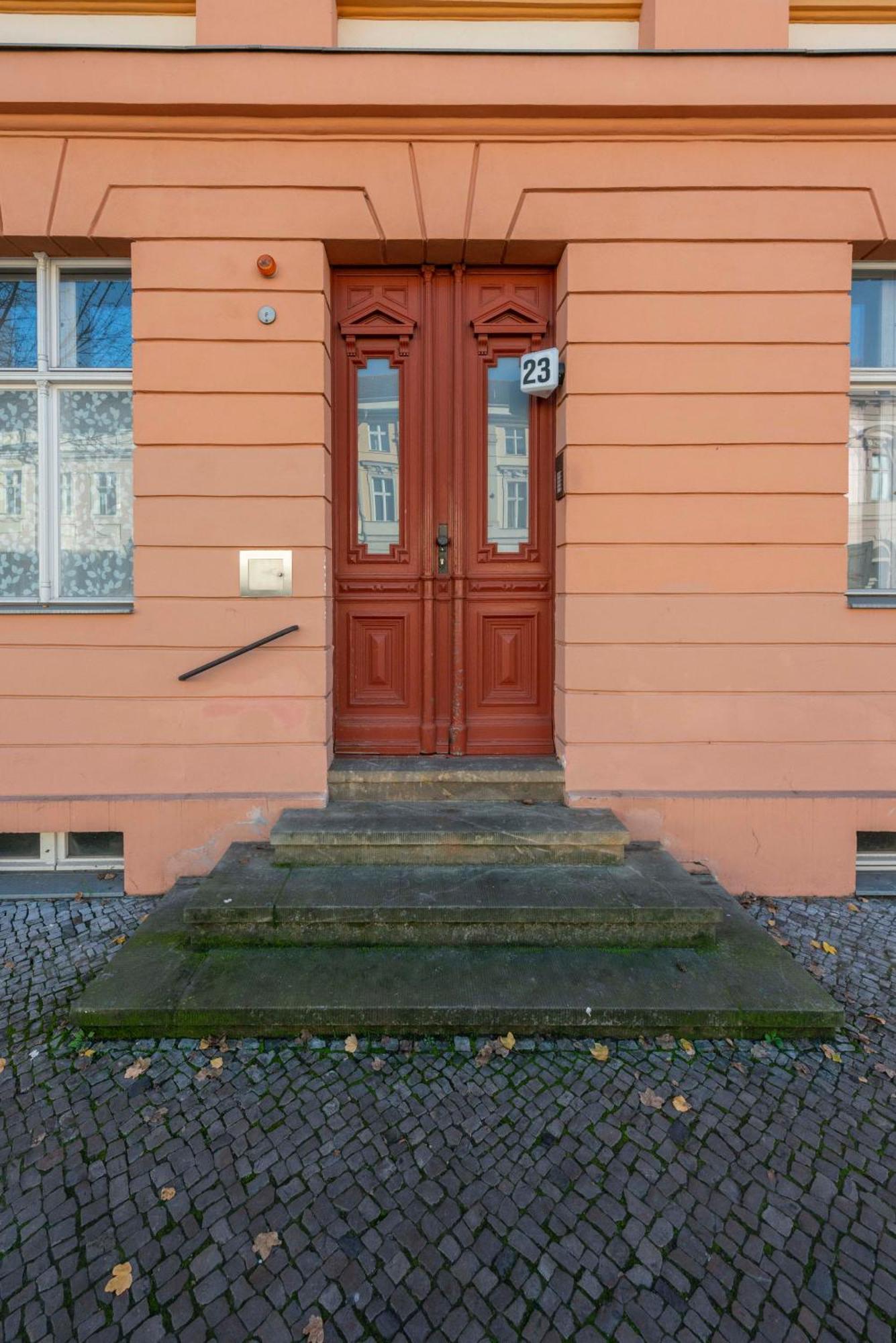 Studio Apartment Im Palais Fleur Blanche Потсдам Экстерьер фото